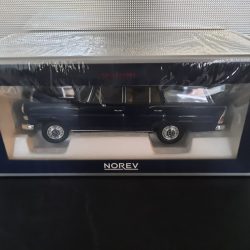 Mercedes Benz 200 Universal 1966  Schaal 1:18 - Afbeelding 5