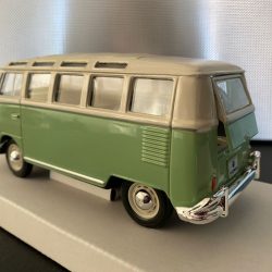 Volkswagen T1 Samba Schaal 1:24 - Afbeelding 3