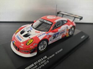 Porsche 911 GT3 R#30 Schaal 1:43