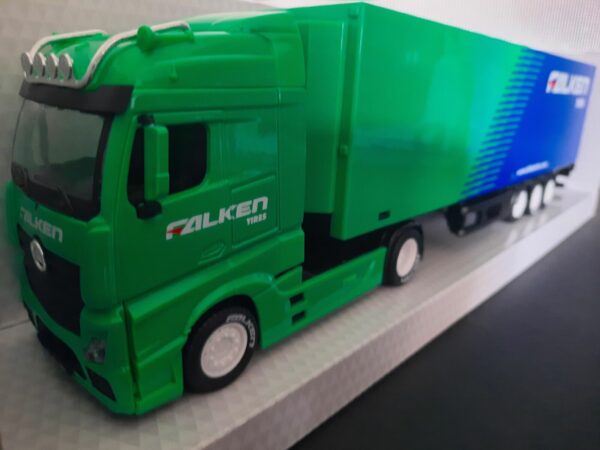 Mercedes Benz Actros Gigaspace Street Fire Schaal 1:43