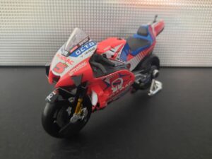 Ducati Desmosedici GP21 Pramac Racing# 5 Schaal 1:18