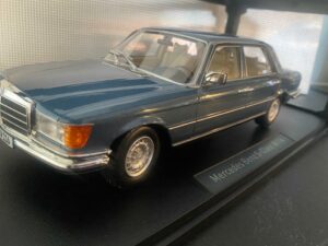 Mercedes Benz 450 SEL 6.9 (W116) 1975-1980 Schaal 1:18