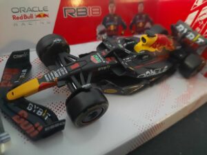 Max Verstappen RB18 #1 2022 Schaal 1:43