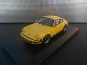 Porsche 911 SC 1979 Schaal 1:43