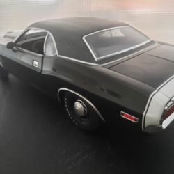Dodge Challenger R/T 426 Hemi 1970 The Black Ghost Schaal 1:18 - Afbeelding 4