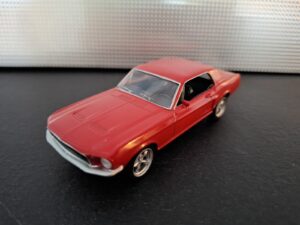 Ford Mustang 1968 Jet Car Schaal 1:43