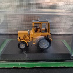 Tracktor T-25A Schaal 1:43 - Afbeelding 2