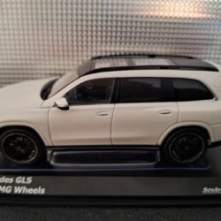 Mercedes Benz GLS met AMG Velgen Schaal 1:43 - Afbeelding 2