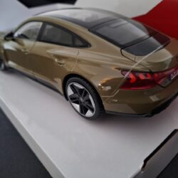 Audi RS e-Tron GT 2022 Schaal 1:18 - Afbeelding 3