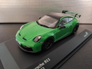 Porsche 911(992) GT3 2021 Schaal 1:43