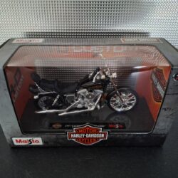 Harley-Davidson FXDWG Dyna Wide Glide 1997 Schaal 1:18 - Afbeelding 6