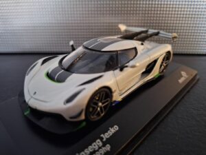 Koenigsegg Jesko Schaal 1:43