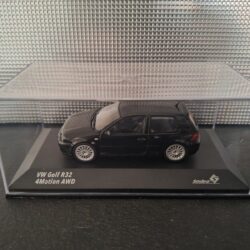 Volkswagen Golf IV R32 Schaal 1:43 - Afbeelding 4