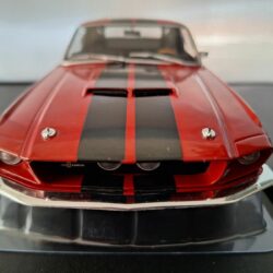 Ford Mustang Shelby GT500 1967 Schaal 1:18 - Afbeelding 4