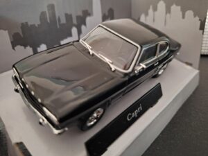 Ford Capri MK1 zwart Schaal 1:43