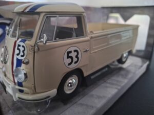 Volkswagen T1 Pick-up Herbie 53 Schaal 1:18