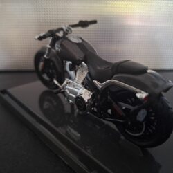 Harley-Davidson Breakout 2016 grijs Schaal 1:18 - Afbeelding 3