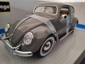 Volkswagen Kever 1955 Schaal 1:18