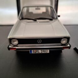 Volkswagen Golf 1 L 1983 Schaal 1:18 - Afbeelding 4