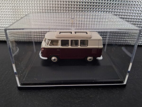 Volkswagen T1 Camper Schaal 1:76