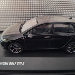 Volkswagen Golf VIII R 2022 zwart Schaal 1:43 - Afbeelding 2