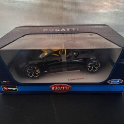 Bugatti W16 Mistral Cabriolet Schaal 1:18 - Afbeelding 5