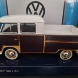 Volkswagen T1 Pick-up Bruin Schaal 1:24 - Afbeelding 2