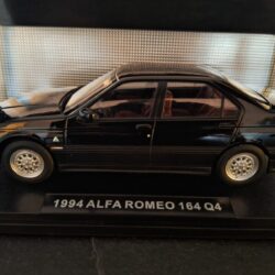 Alfa Romeo 164 Q4 1994 Zwart Schaal 1:18 - Afbeelding 2