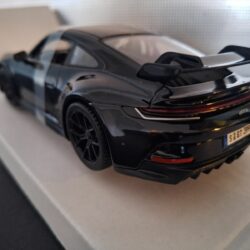 Porsche 911 GT3 2021 Schaal 1:24 - Afbeelding 3