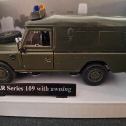 Landrover Series III Soft Top Schaal 1:43 - Afbeelding 2