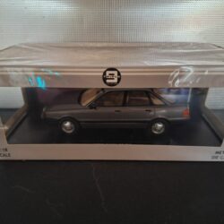 Audi 80 B3 1989 Schaal 1:18 - Afbeelding 4