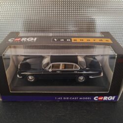 Jaguar XJ 6 Series 2 Schaal 1:43 - Afbeelding 6