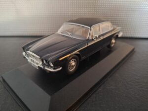 Jaguar XJ 6 Series 2 Schaal 1:43