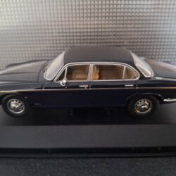 Jaguar XJ 6 Series 2 Schaal 1:43 - Afbeelding 2