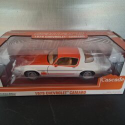 Chevrolet Camaro Cascade Edition Schaal 1:18 - Afbeelding 9