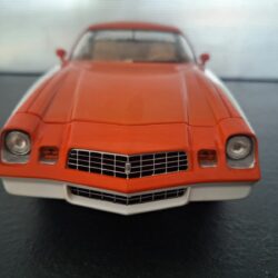 Chevrolet Camaro Cascade Edition Schaal 1:18 - Afbeelding 4