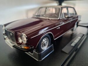 Volvo 164 1970 Schaal 1:18