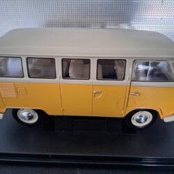 Volkswagen T1 Bus Geel Schaal 1:18 - Afbeelding 4