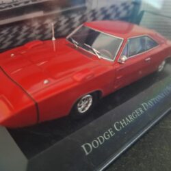 Dodge Charger Daytona 1969 Schaal 1:43 - Afbeelding 5