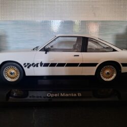Opel Manta B Sport 1980 Schaal 1:18 - Afbeelding 2