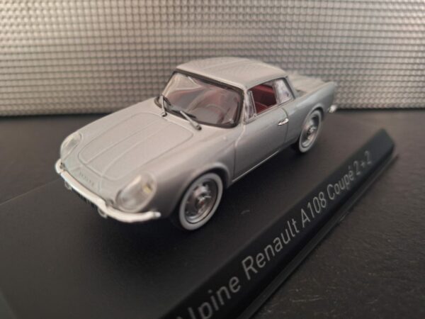 Renault Alpine A108 Coupe 2+2 1961 Schaal 1:43