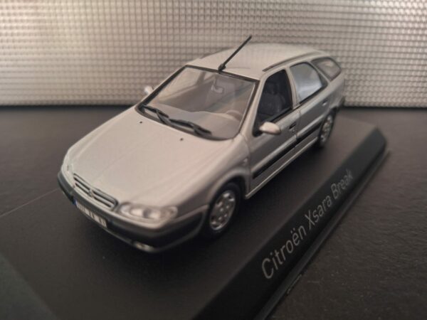 Citroën Xsara Break 1998 Schaal 1:43