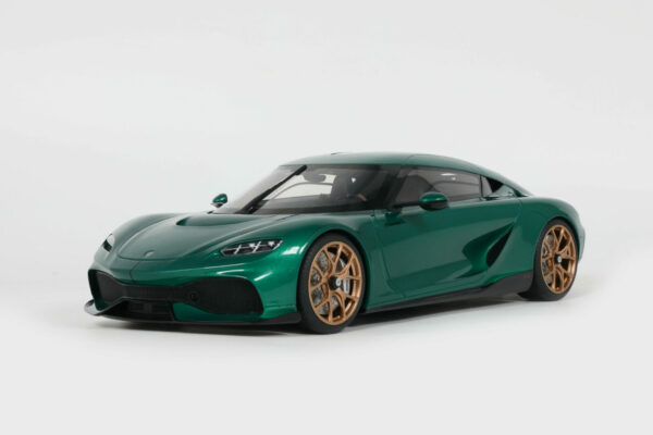 Koenigsegg Gemera 2024 Schaal 1:18