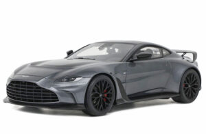 Aston Martin V12 Vantage 2023 Schaal 1:18