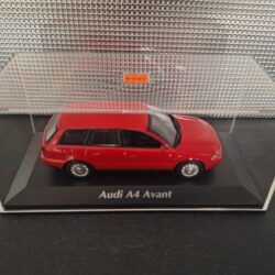 Audi A4 Avant 1995 Rood Schaal 1:43 - Afbeelding 4
