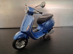 Vespa 946 Schaal 1:12