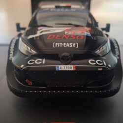 Toyota Yaris Rally 1 #17 Croatia 2024 Schaal 1:18 - Afbeelding 4