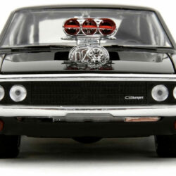Dodge Charger 1970 + DOM figuur Schaal 1:24 - Afbeelding 4