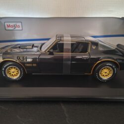 Pontiac Firebird Trans AM 1978 Schaal 1:18 - Afbeelding 2