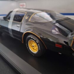Pontiac Firebird Trans AM 1978 Schaal 1:18 - Afbeelding 3